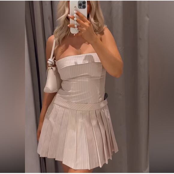 ZARA BLOGGER FAVORITE STRIPPED STRAPLESS DRESS - Picture 7 of 14